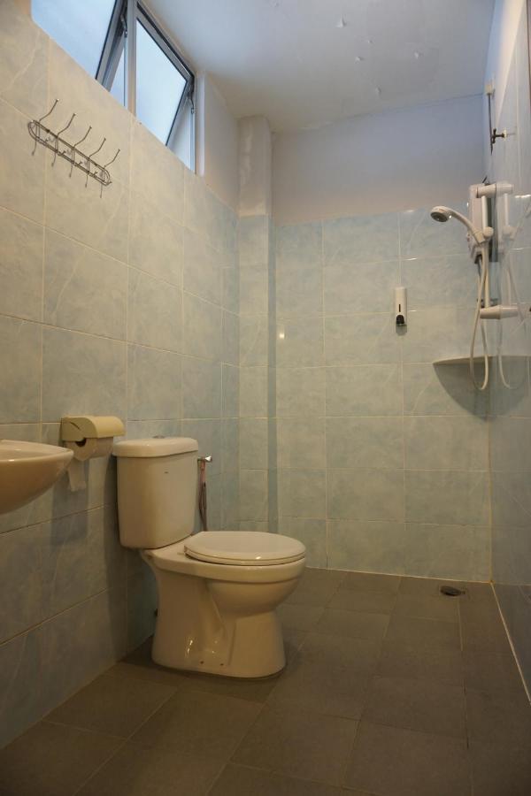 S & S Guest House كوانتان المظهر الخارجي الصورة