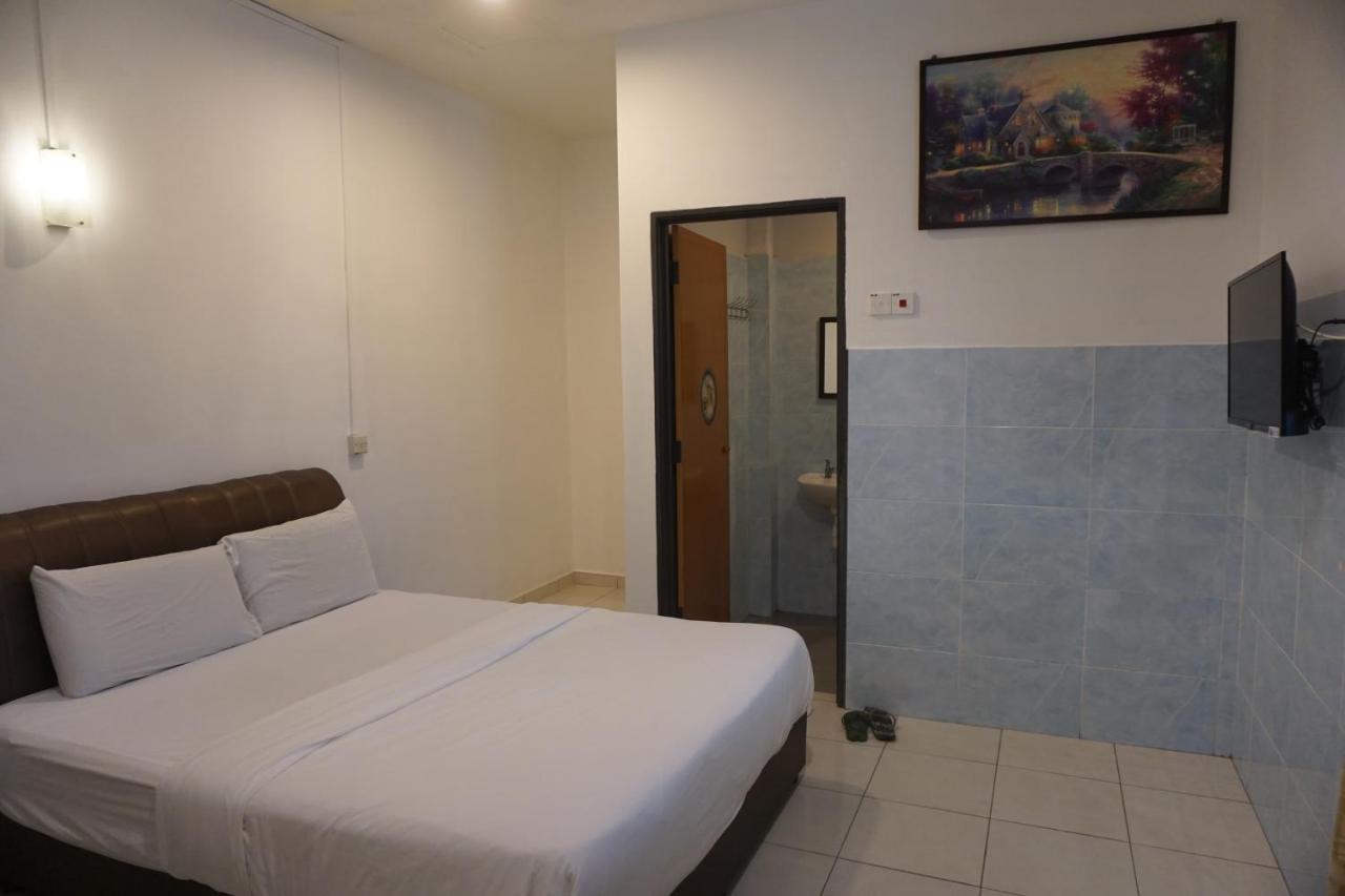 S & S Guest House كوانتان المظهر الخارجي الصورة